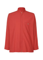 A detail shot of the HOMME PLISSE ISSEY MIYAKE STREAMLINE SHIRT prêt à porter.