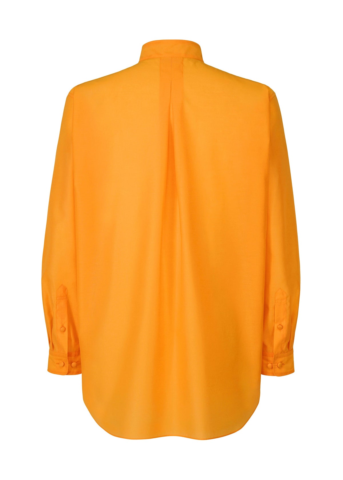 A detail shot of the HOMME PLISSE ISSEY MIYAKE CRYSTALLINE WOOL BLEND prêt à porter.