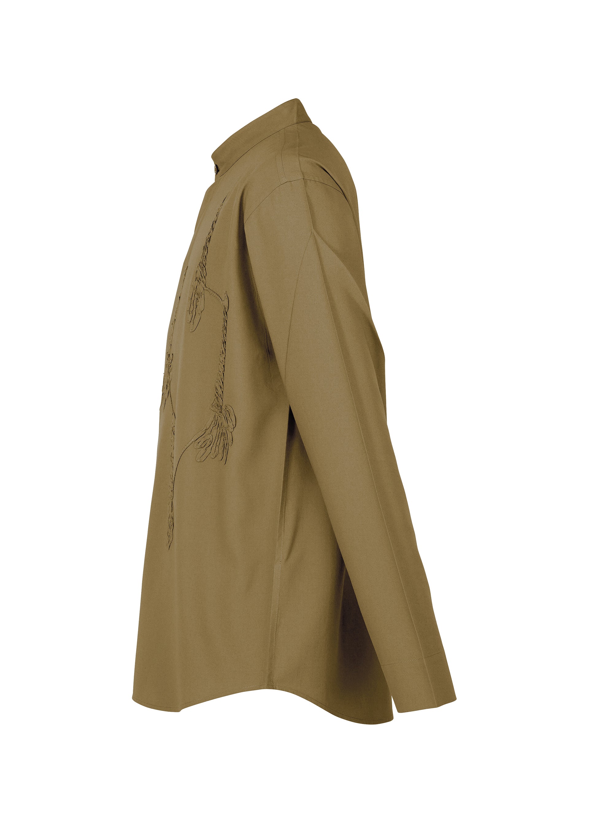 A detail shot of the Homme Plisse Issey Miyake EMBROIDERY PRESS SHIRT prêt à porter.