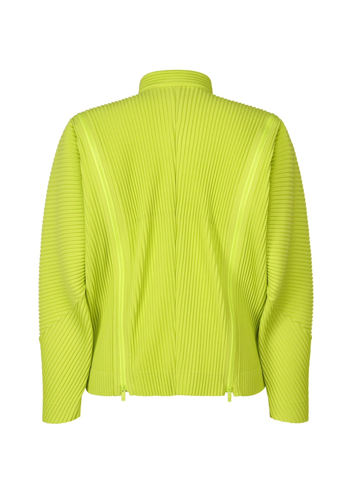 A detail shot of the HOMME PLISSÉ ISSEY MIYAKE MULTI-FASTENED blouson.
