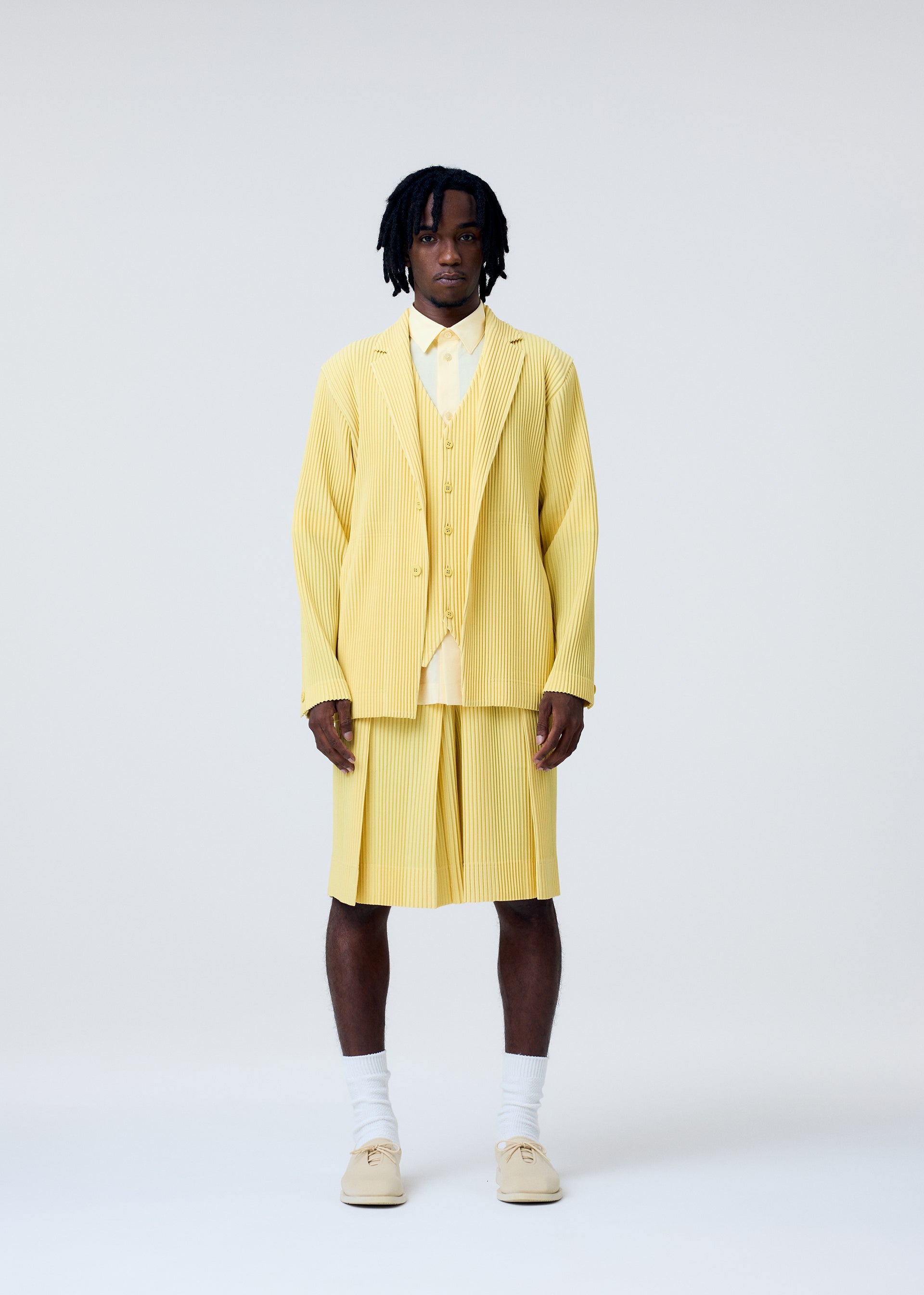 TAILORED PLEATS 2 – ISSEY MIYAKE EU