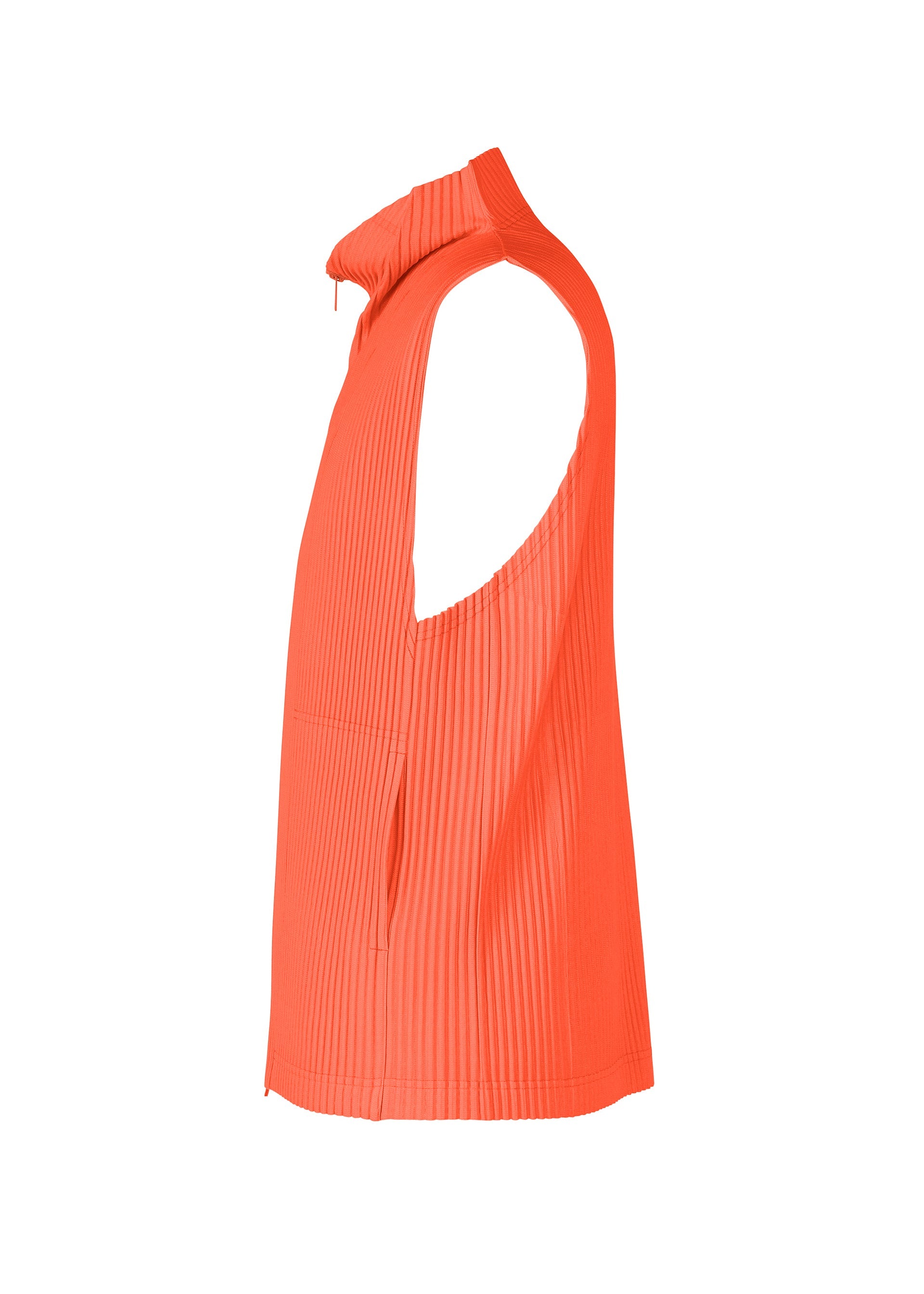 MONTHLY COLORS : APRIL Vest Black – ISSEY MIYAKE EU