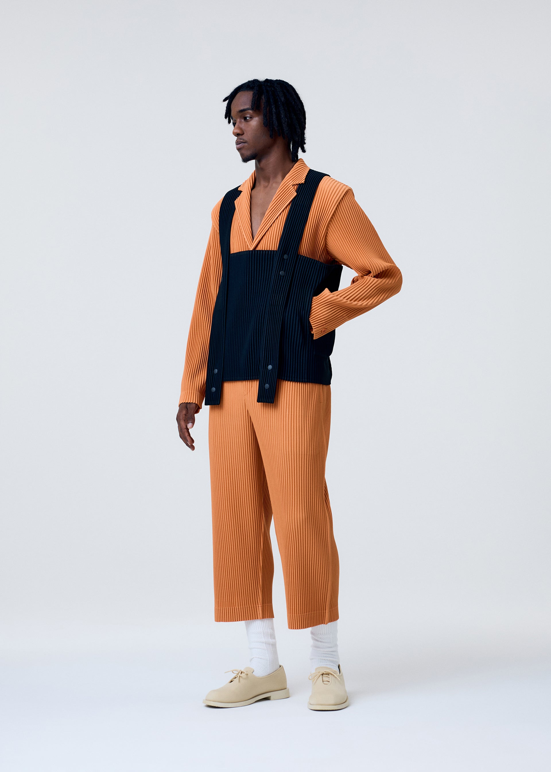 ISSEY MIYAKE オレンジ ストライプ ノースリーブ オーバーオール PAINTER'S GEAR Vest Florence Orange – ISSEY MIYAKE EU