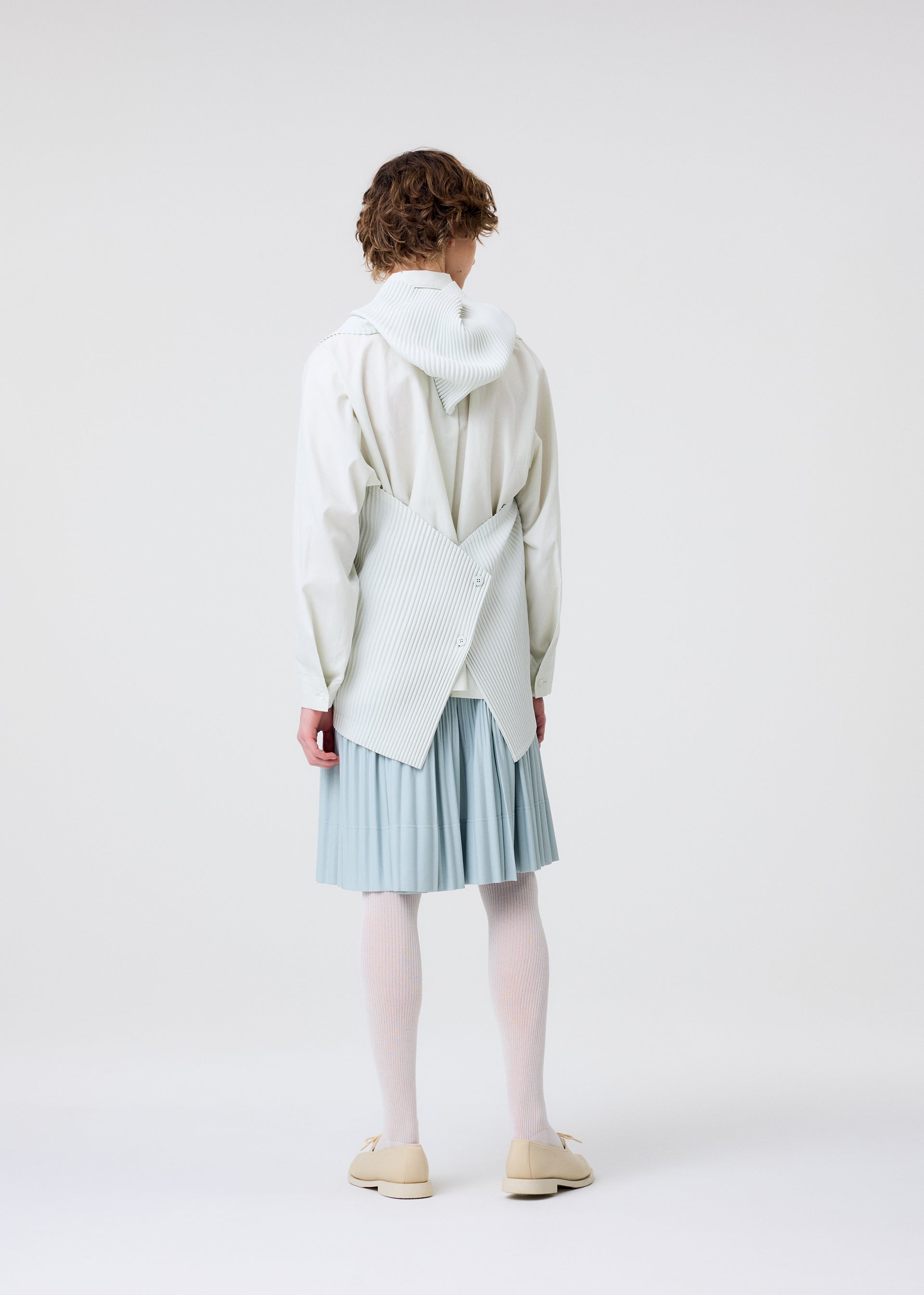MONTHLY COLORS JUNE Trousers Genova Metal Ochre – ISSEY MIYAKE EU