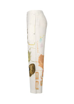 A detail shot of the HOMME PLISSE ISSEY MIYAKE PALETTE prêt à porter.