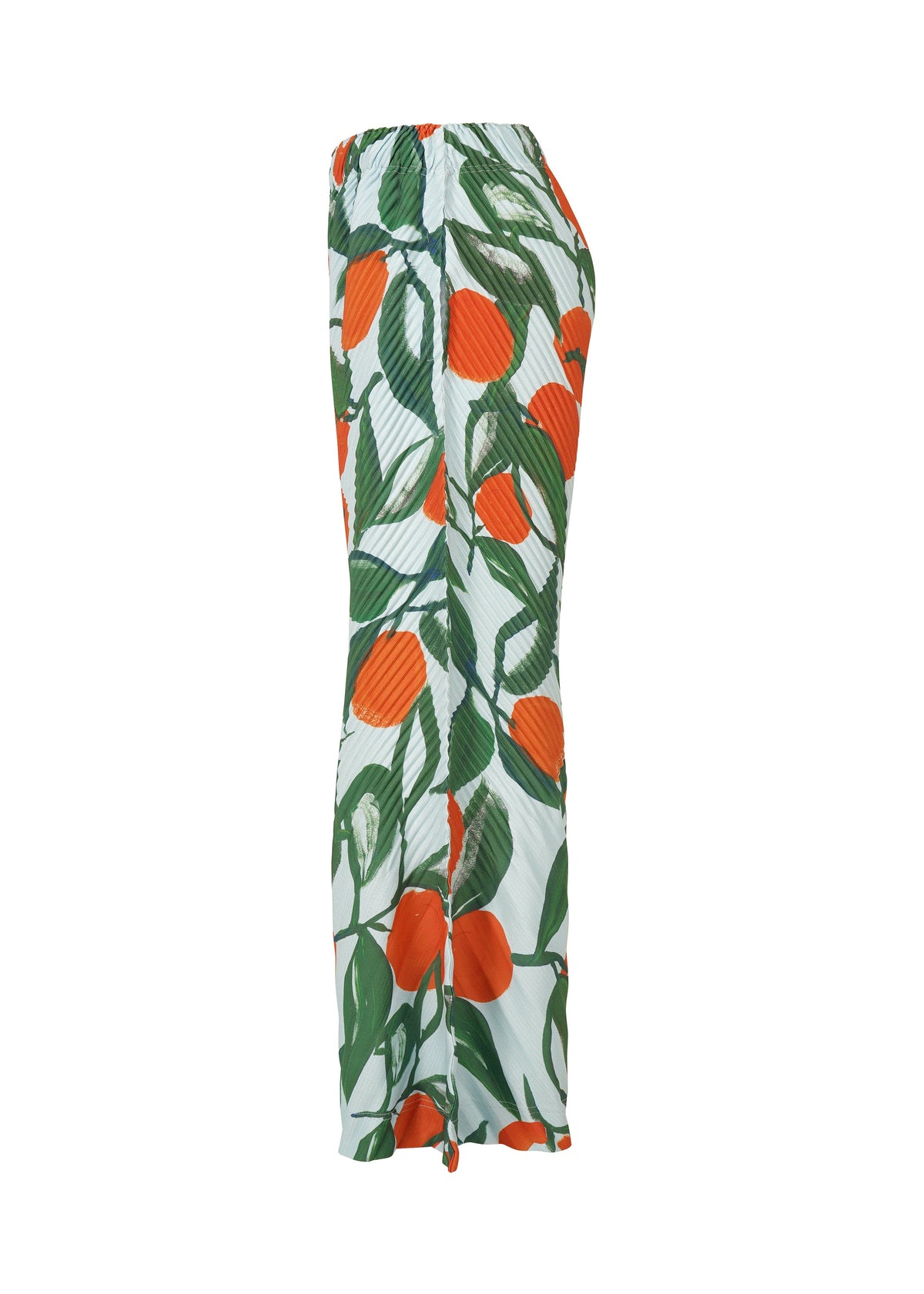 A detail shot of the Homme Plisse Issey Miyake FRUITS VEGETABLES pants.