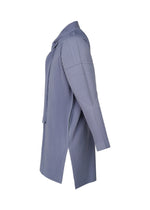 A detail shot of the HOMME PLISSE ISSEY MIYAKE MONTHLY COLORS FEBRUARY prêt à porter.