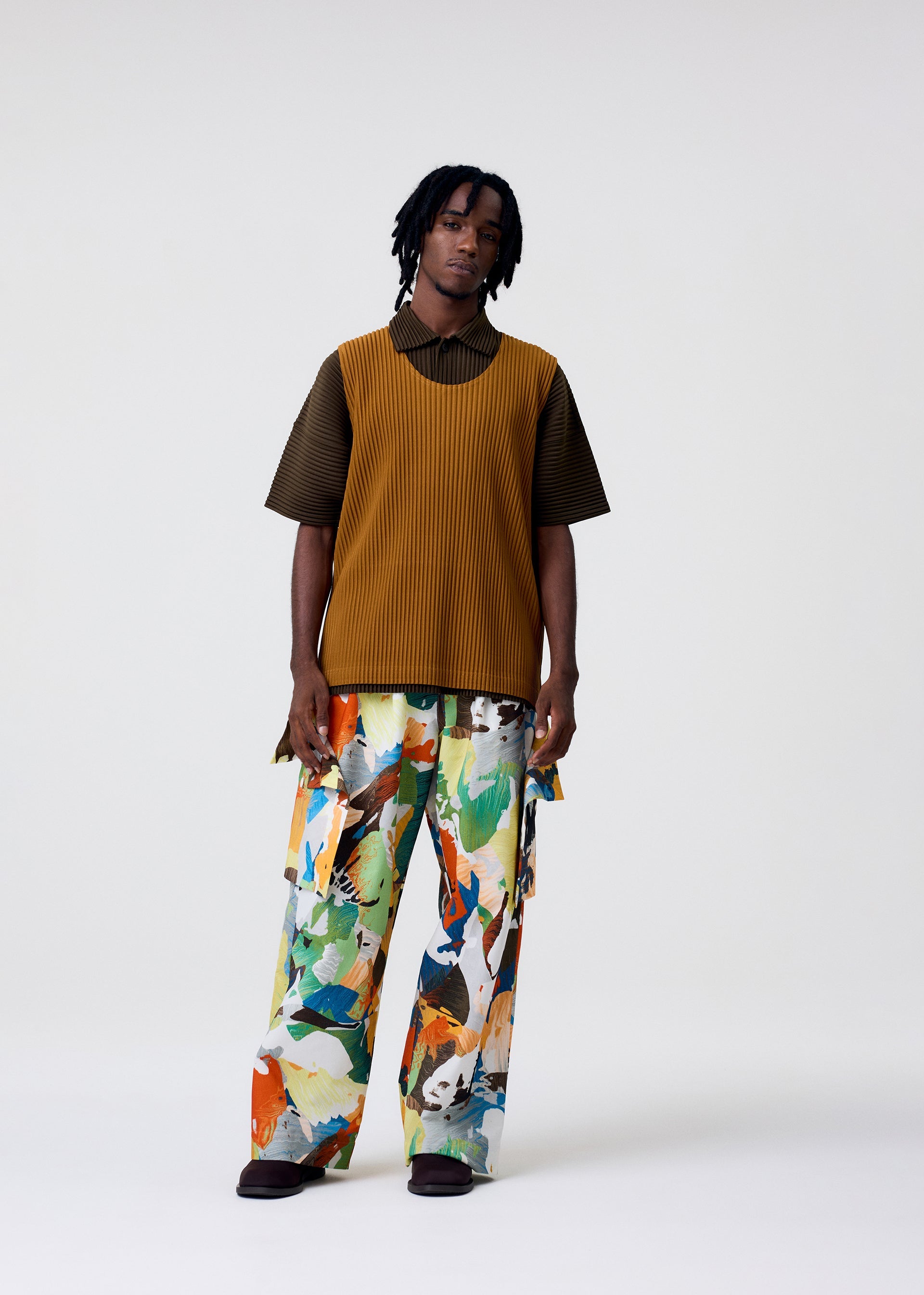 MONTHLY COLORS JUNE T-shirt Genova Metal Ochre – ISSEY MIYAKE EU