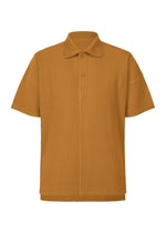 A product shot of the HOMME PLISSÉ ISSEY MIYAKE MONTHLY COLORS : JUNE polo shirt in venice boat brown.