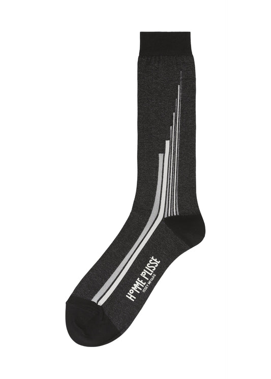 A product shot of the HOMME PLISSÉ ISSEY MIYAKE RAY SOCKS socks in black.