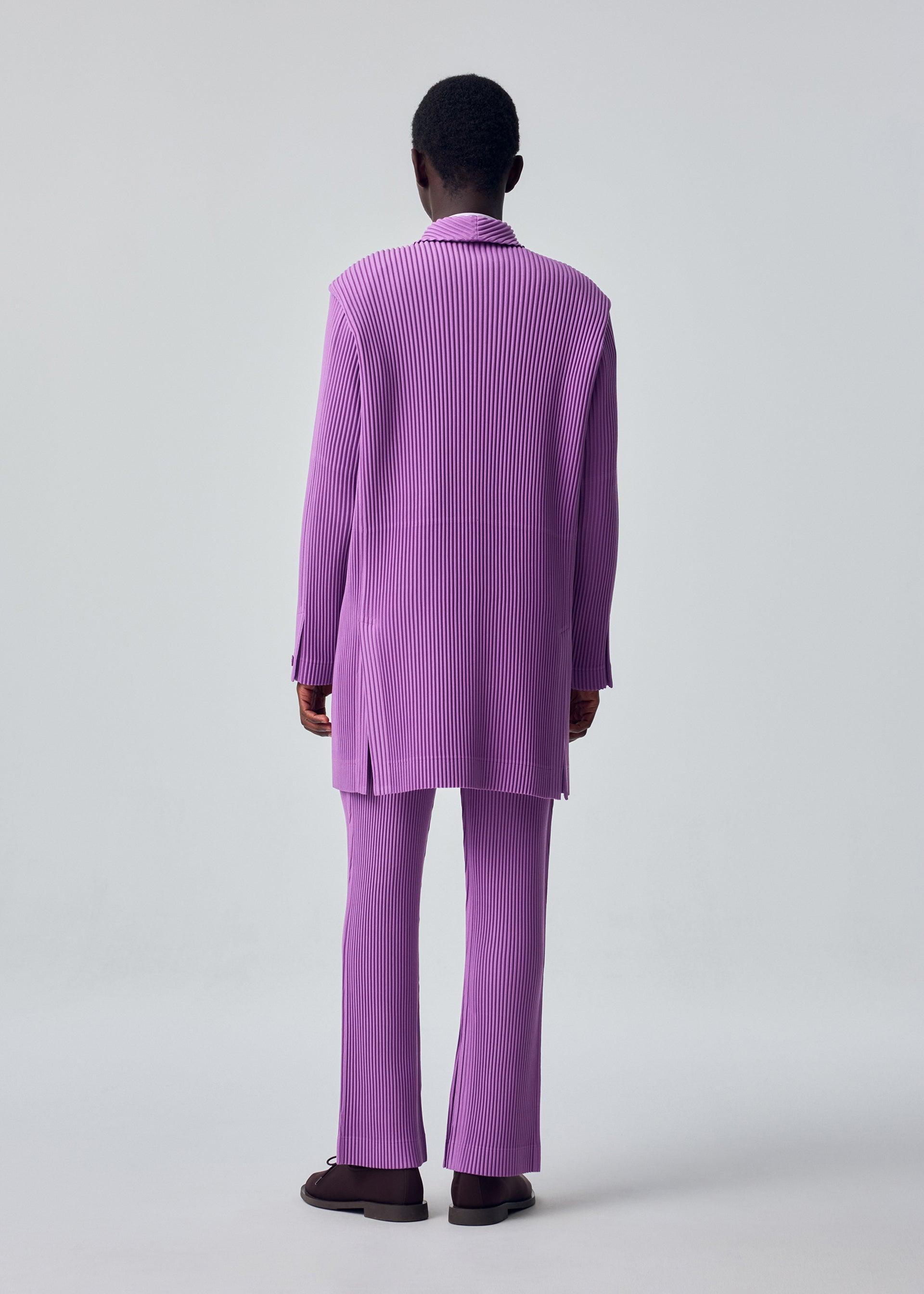 KERSEY PLEATS Jacket Brown – ISSEY MIYAKE EU