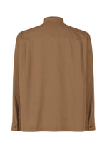 A detail shot of the HOMME PLISSÉ ISSEY MIYAKE PL RAMIE SHIRT shirt.