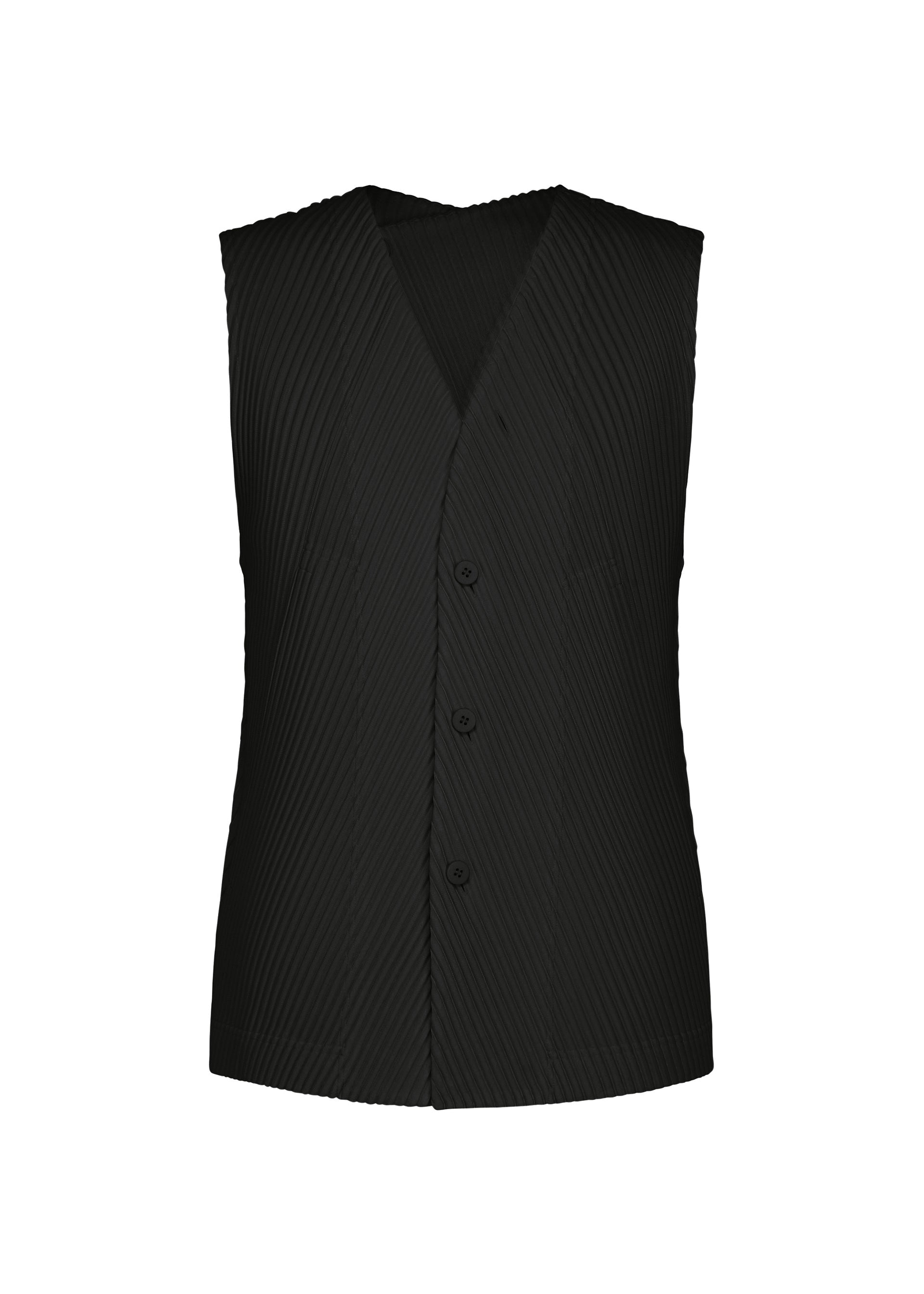 VESTS – ISSEY MIYAKE EU