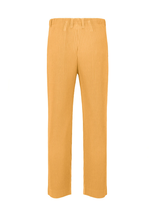 A detail shot of the HOMME PLISSÉ ISSEY MIYAKE TAILORED PLEATS 1 pants.
