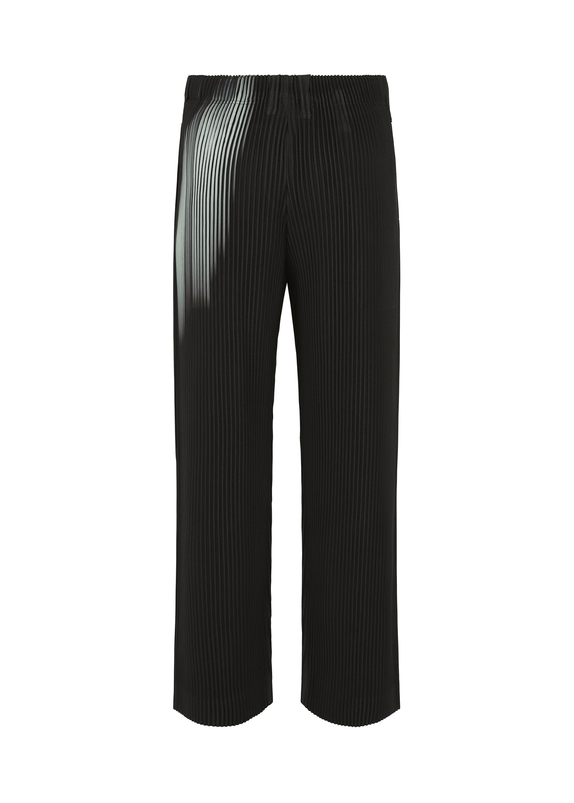 IN THE SHADOW Trousers Shadow Black – ISSEY MIYAKE EU