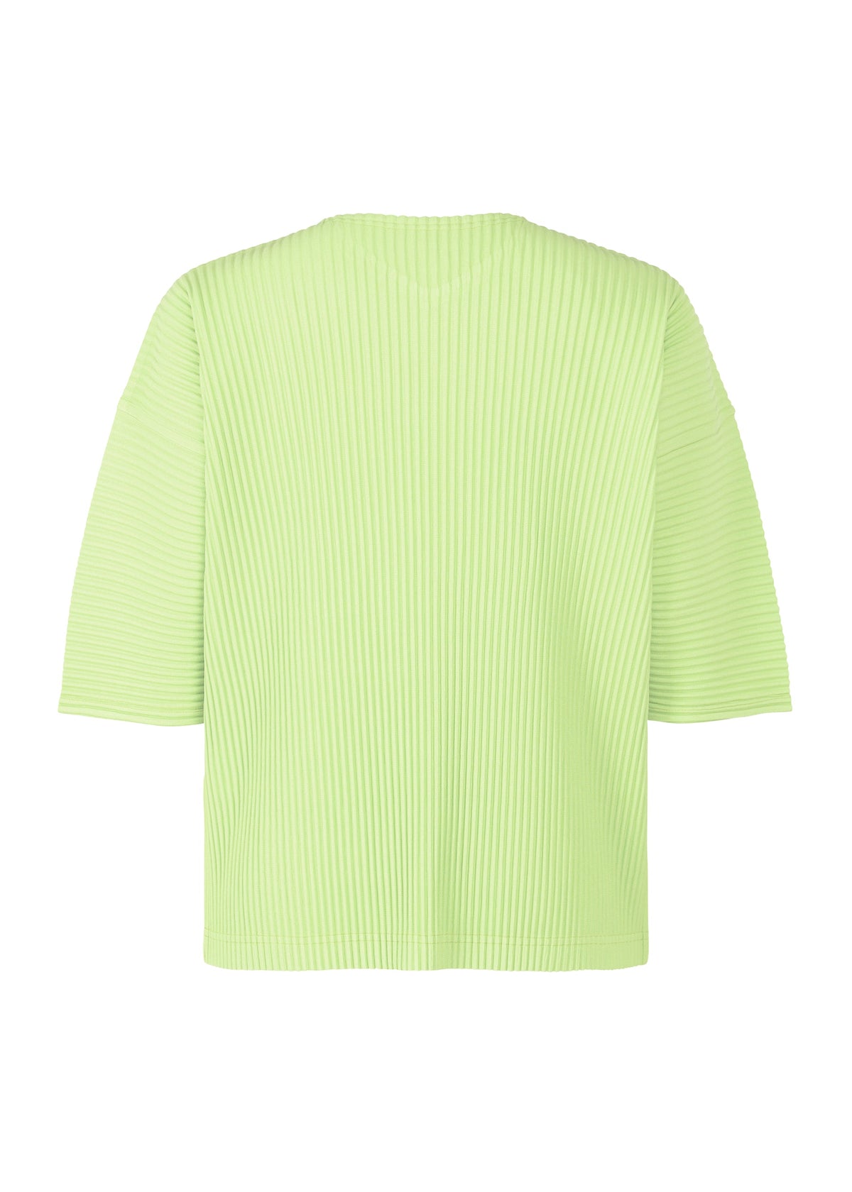 A detail shot of the HOMME PLISSÉ ISSEY MIYAKE MONTHLY COLORS : JULY t-shirt.