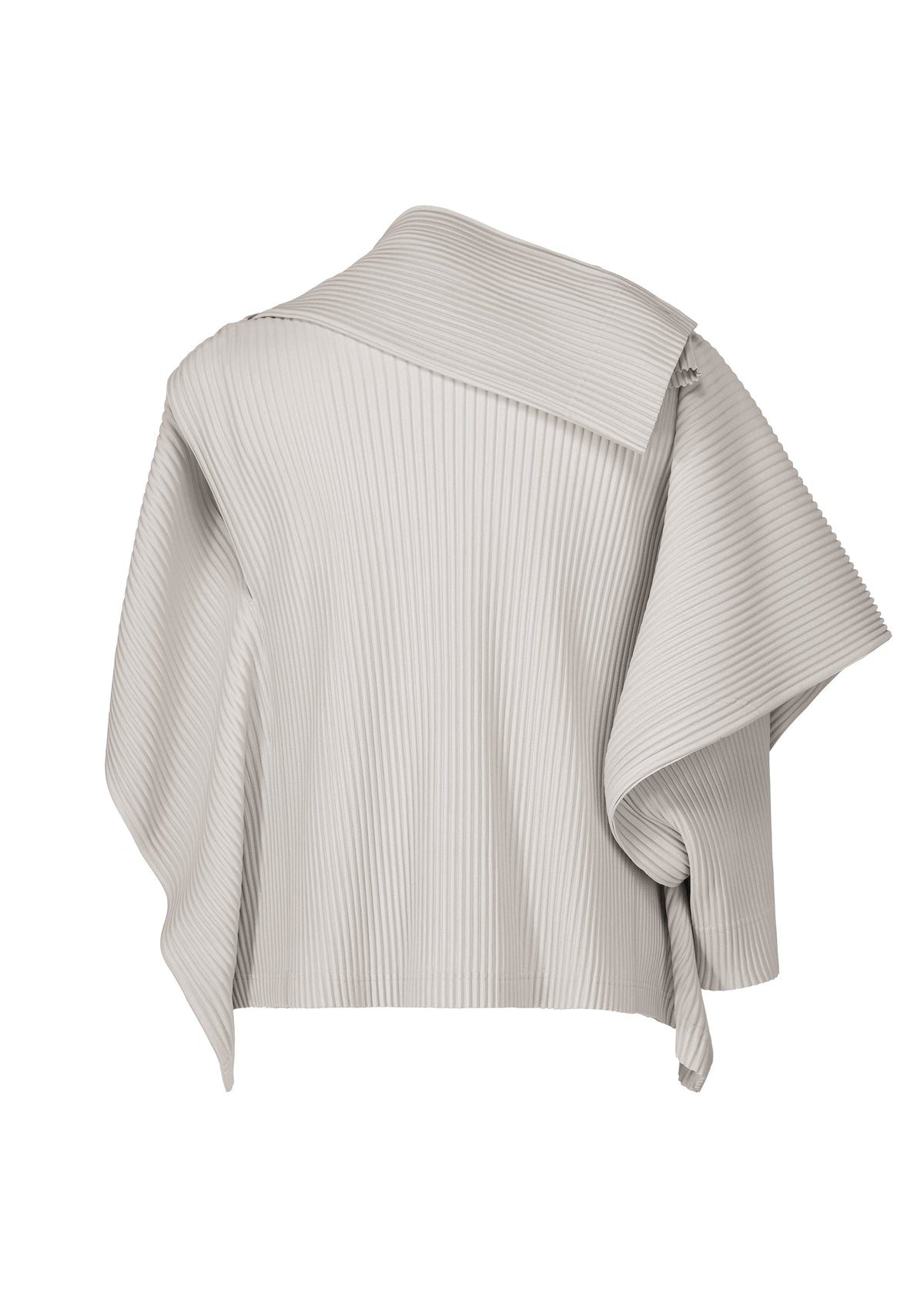 A detail shot of the HOMME PLISSÉ ISSEY MIYAKE MOTION BLUR t-shirt.