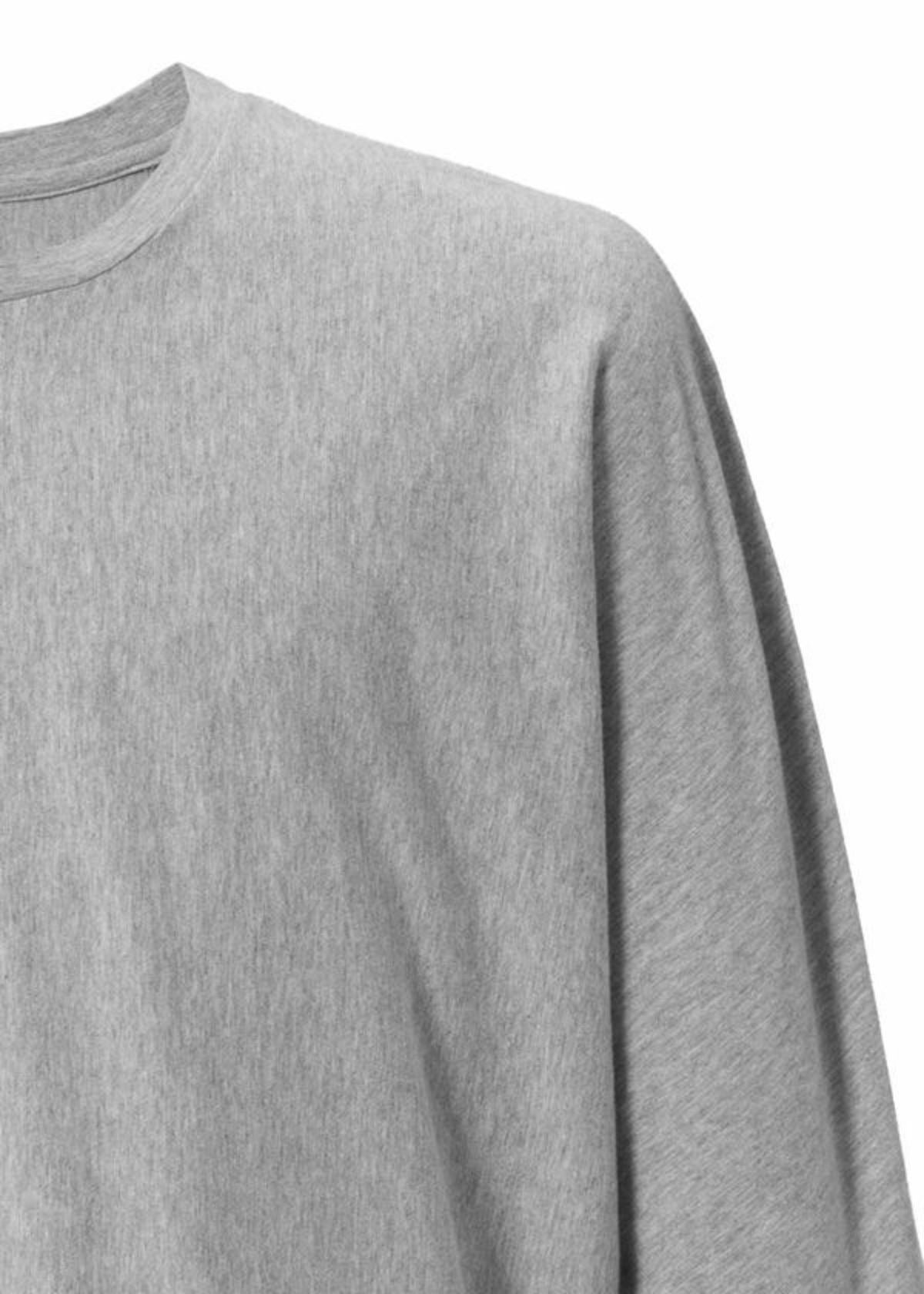A detail shot of the HOMME PLISSÉ ISSEY MIYAKE RELEASE-T BASIC t-shirt.
