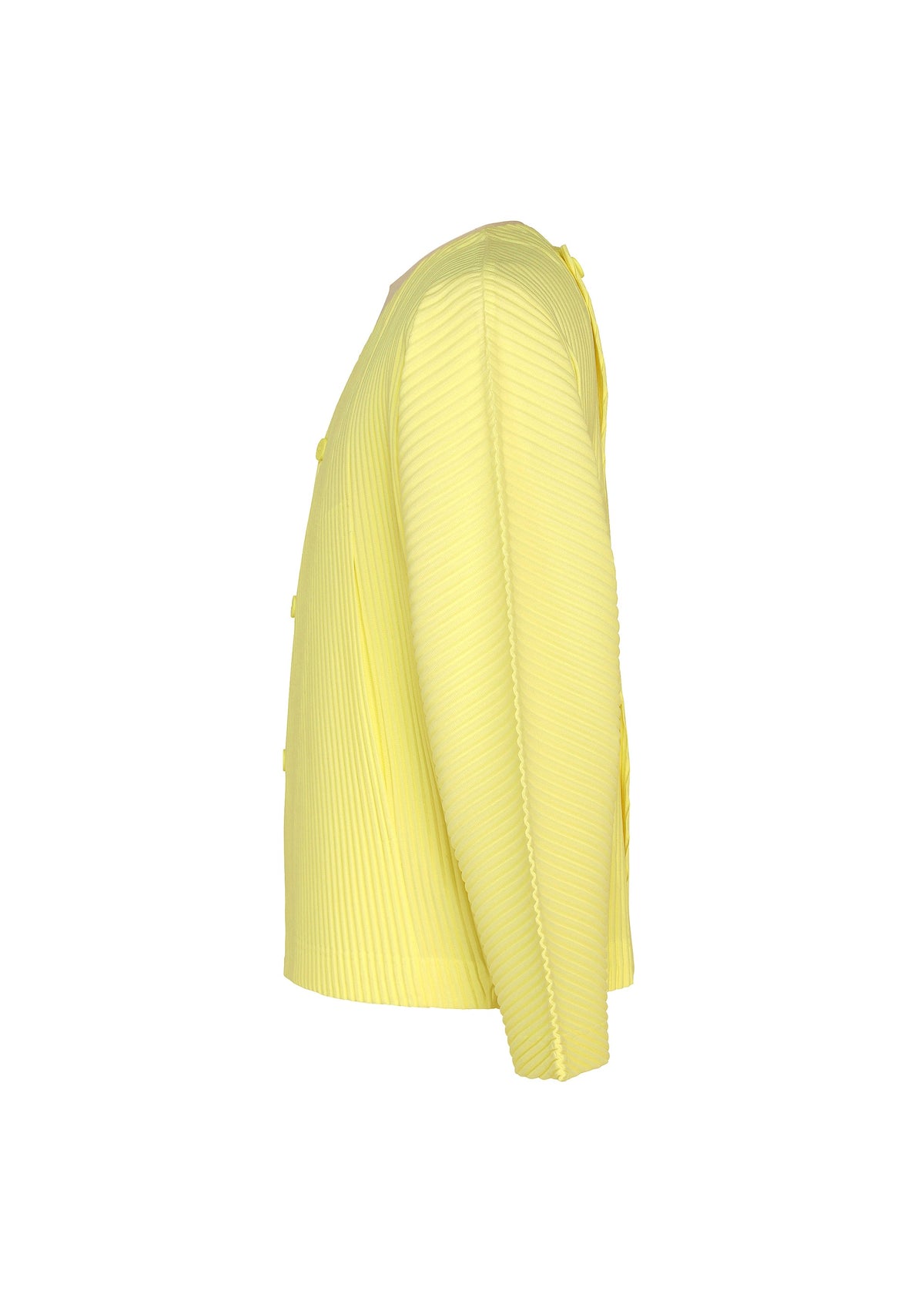 A detail shot of the HOMME PLISSÉ ISSEY MIYAKE SLASH blouson.