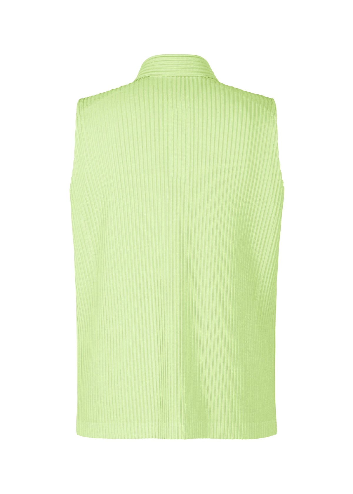 A detail shot of the HOMME PLISSÉ ISSEY MIYAKE MONTHLY COLORS : JULY polo shirt.
