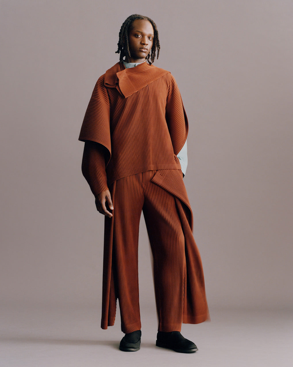 HOMME PLISSÉ ISSEY MIYAKE SEASONAL VISUALS AUTUMN WINTER 2026/27