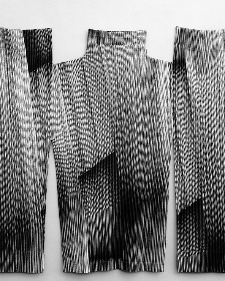 HOMME PLISSÉ ISSEY MIYAKE SPECIAL PROJECTS ISSEY MIYAKE EU