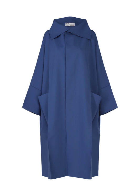 132 5. FLAT 2 Coat Blue