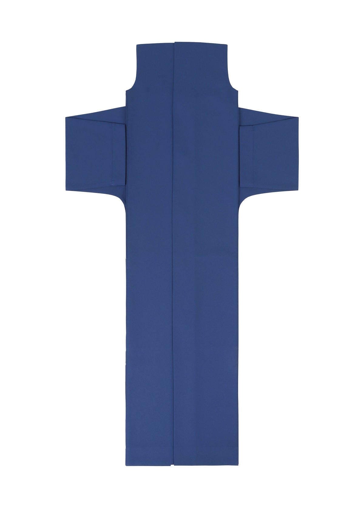 A detail shot of the 132 5. Issey Miyake 132 5. FLAT 2 coat.