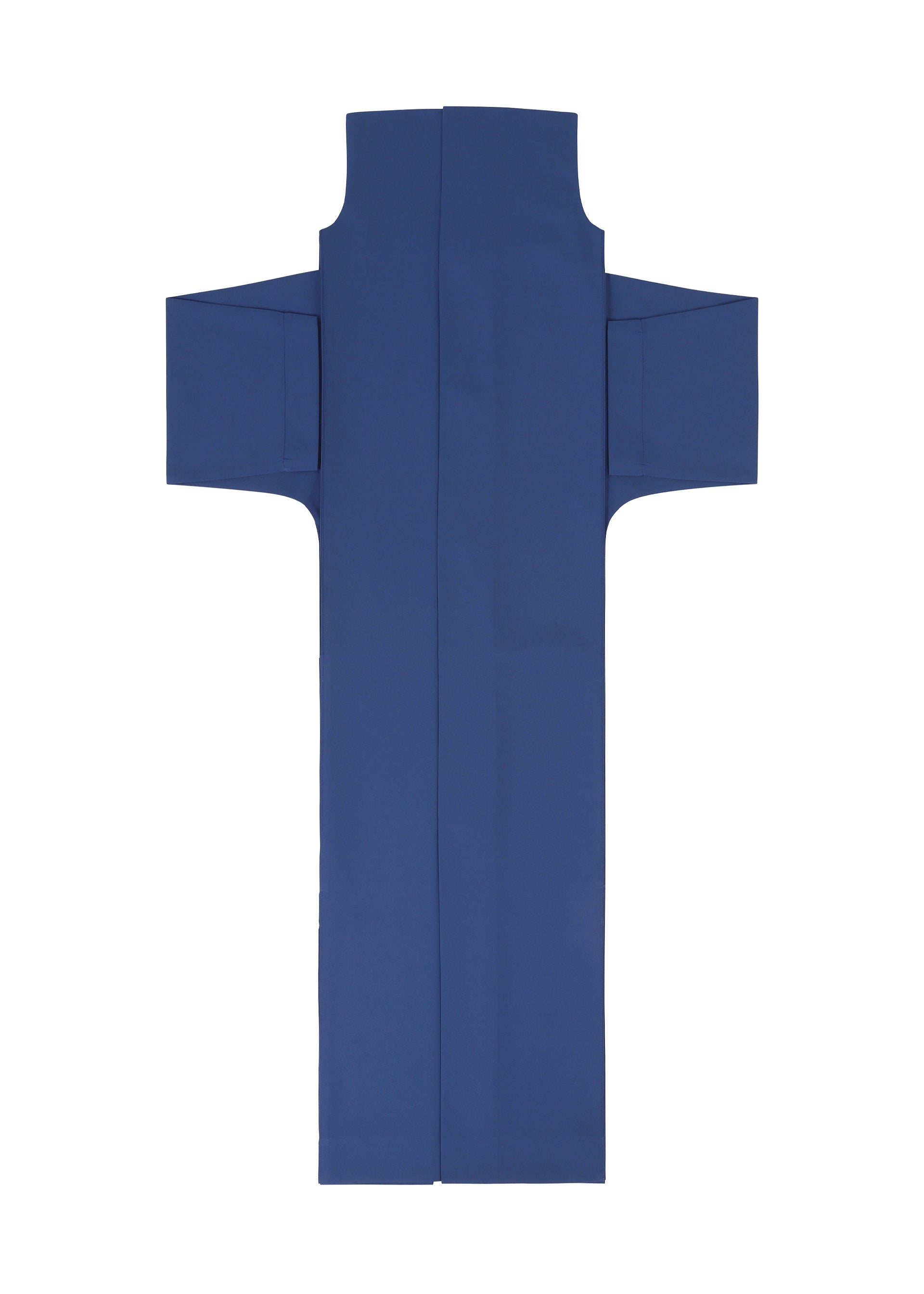 A detail shot of the 132 5. Issey Miyake 132 5. FLAT 2 coat.