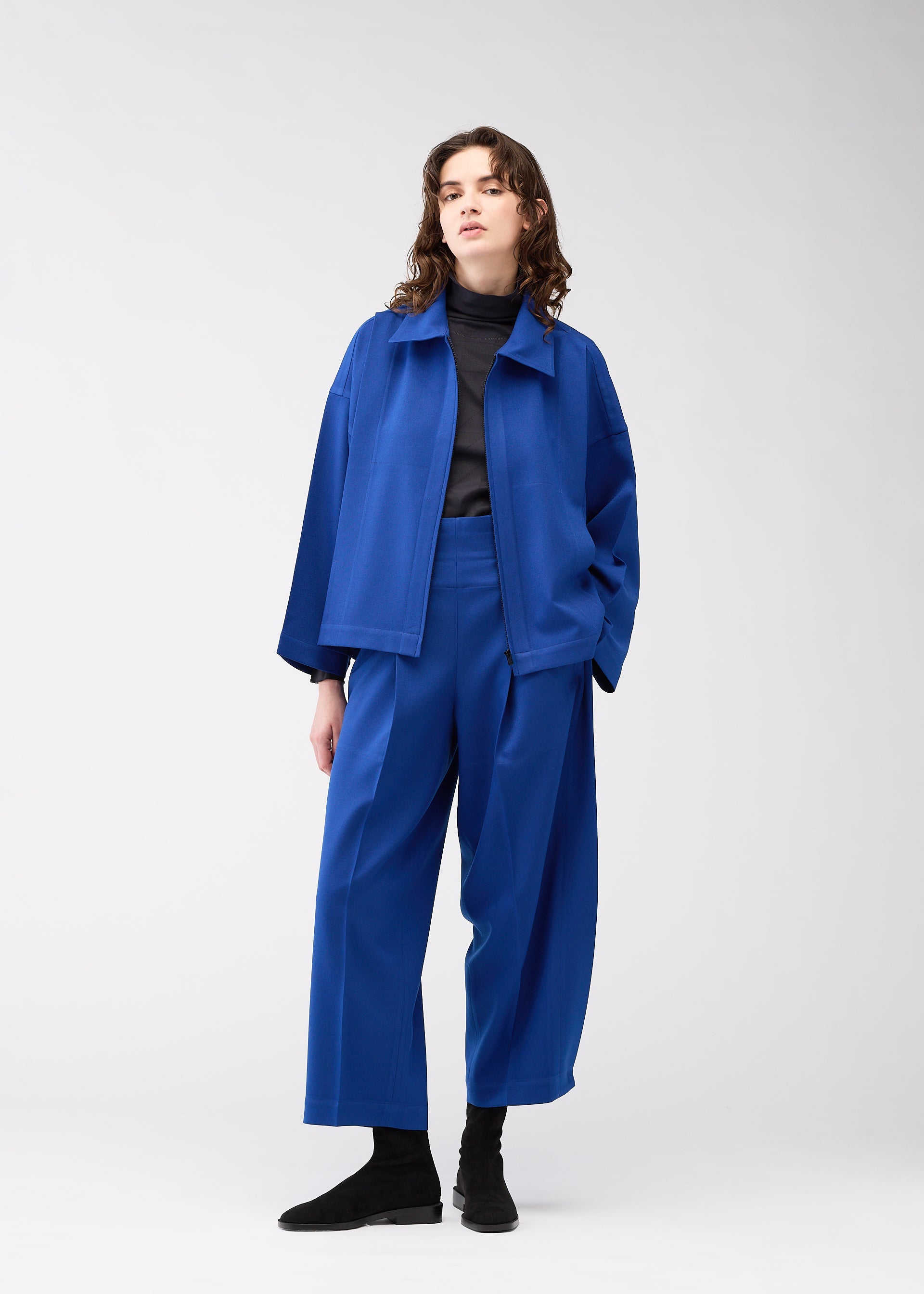 WOOL LIKE FLAT TUCK Jacket Black – ISSEY MIYAKE EU