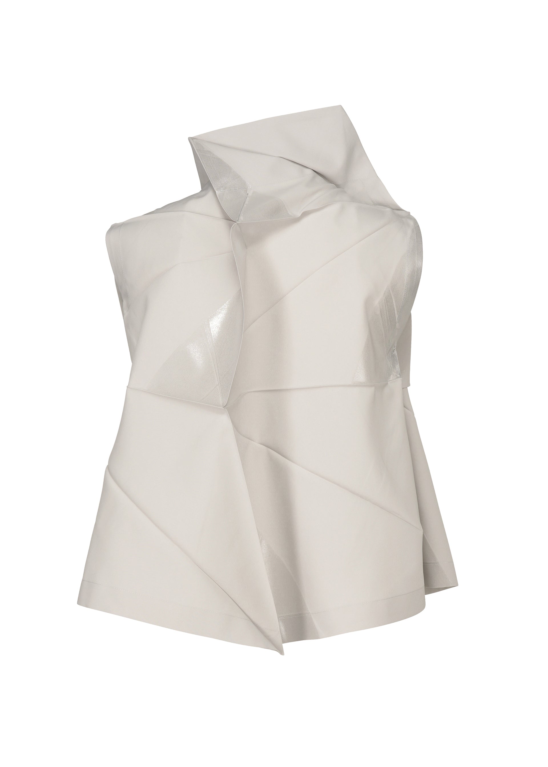 A detail shot of the 132 5. Issey Miyake NO.16 FOIL prêt à porter.