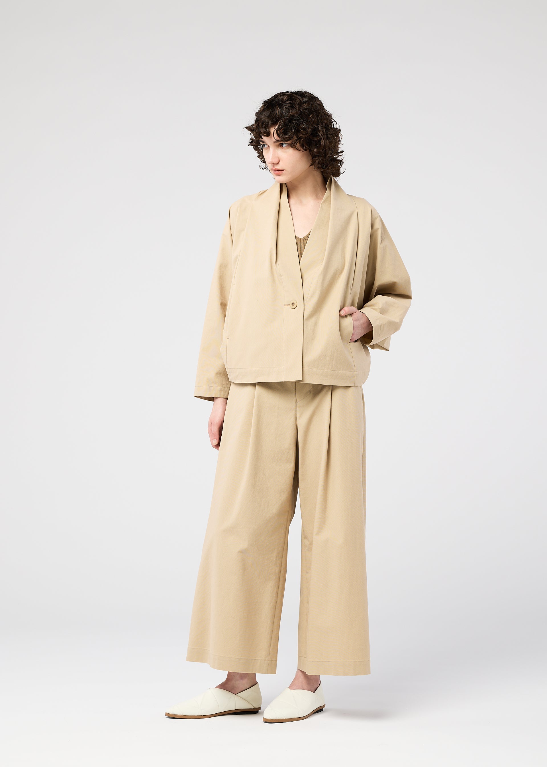 A model wears the 132 5. Issey Miyake WASHI STRETCH jacket.