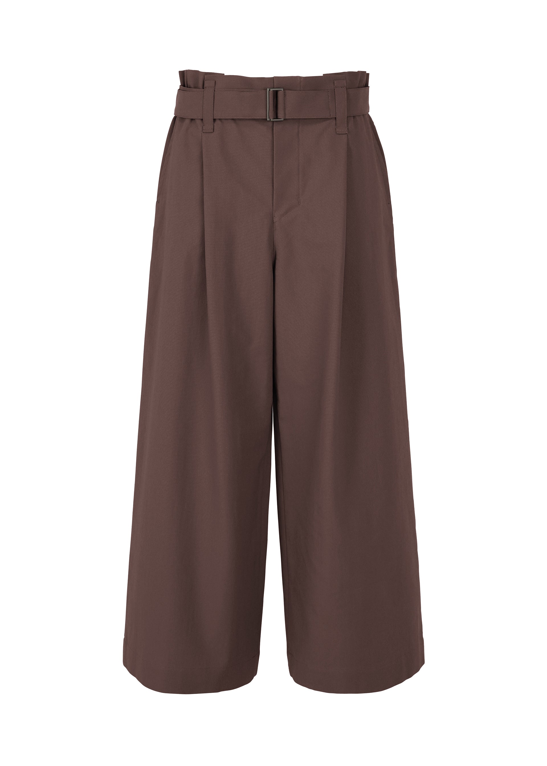 A product shot of the 132 5. Issey Miyake WASHI STRETCH pants in .