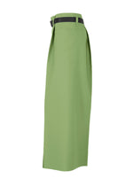 A detail shot of the 132 5. ISSEY MIYAKE 132 5. FLAT 2 trousers.