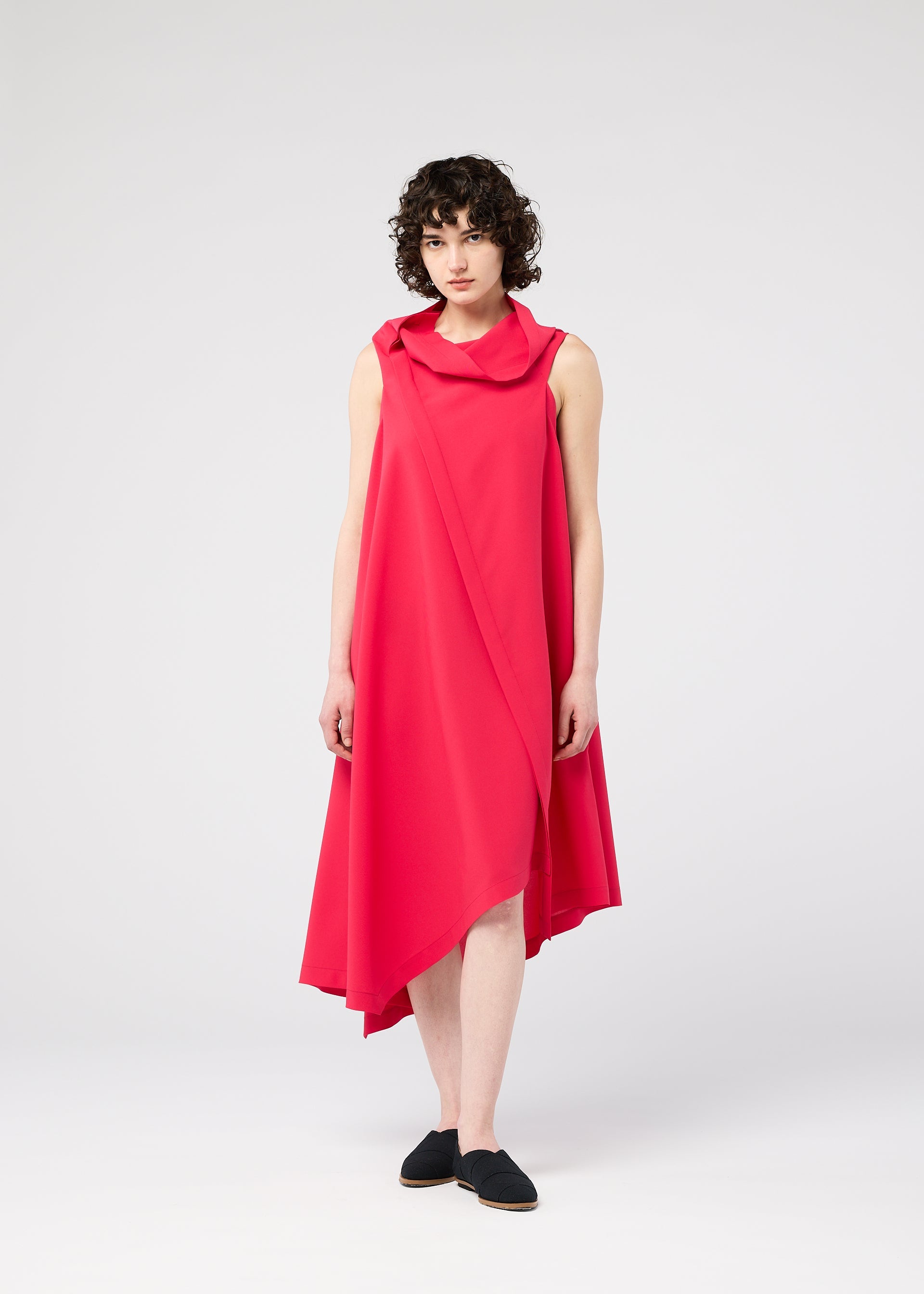 A model wears the 132 5. Issey Miyake SEAMLESS dress.
