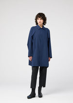 A model wears the 132 5 ISSEY MIYAKE FOLD SHIRT prêt à porter.