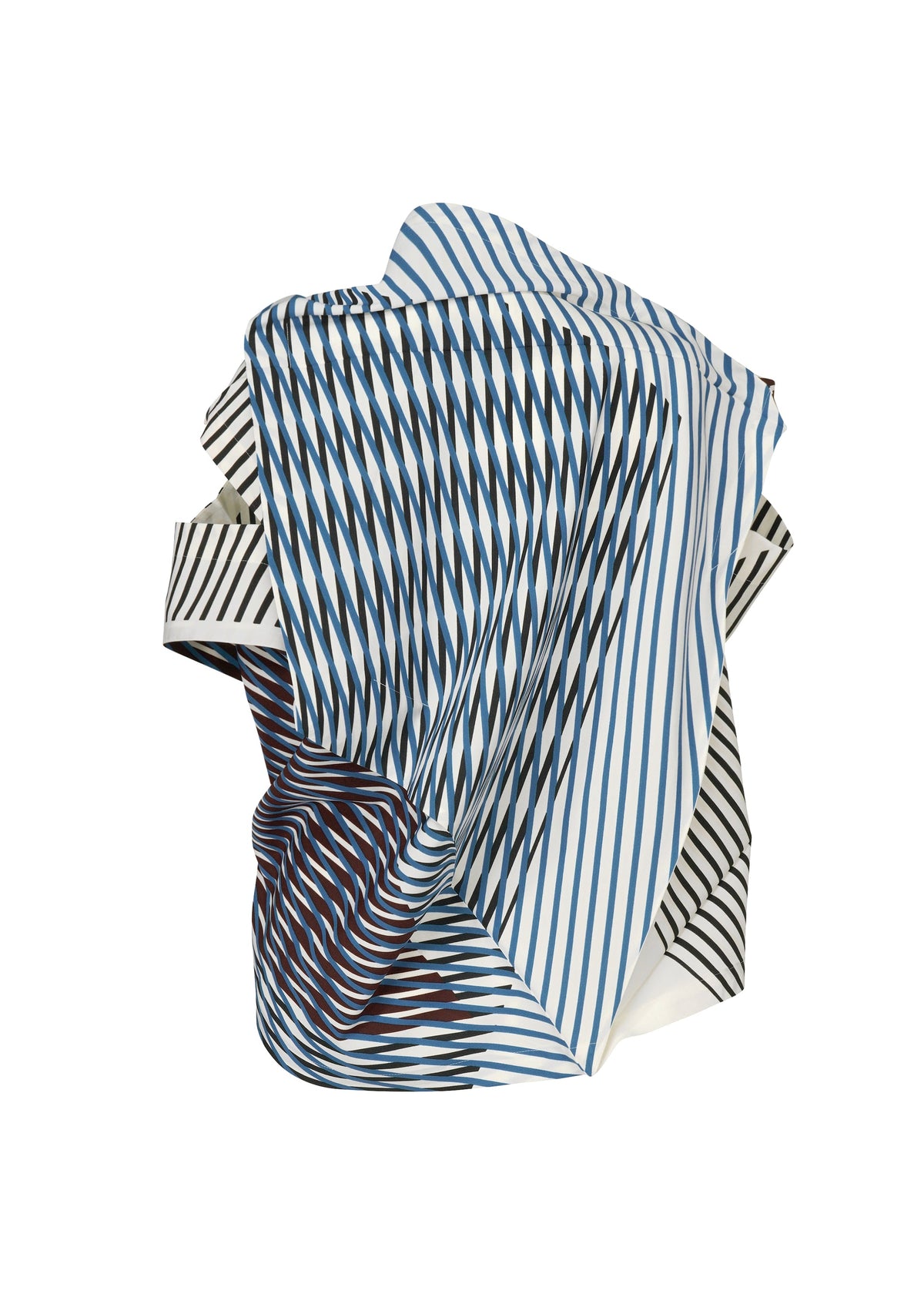 A detail shot of the 132 5. Issey Miyake NO.1 PAINT prêt à porter.