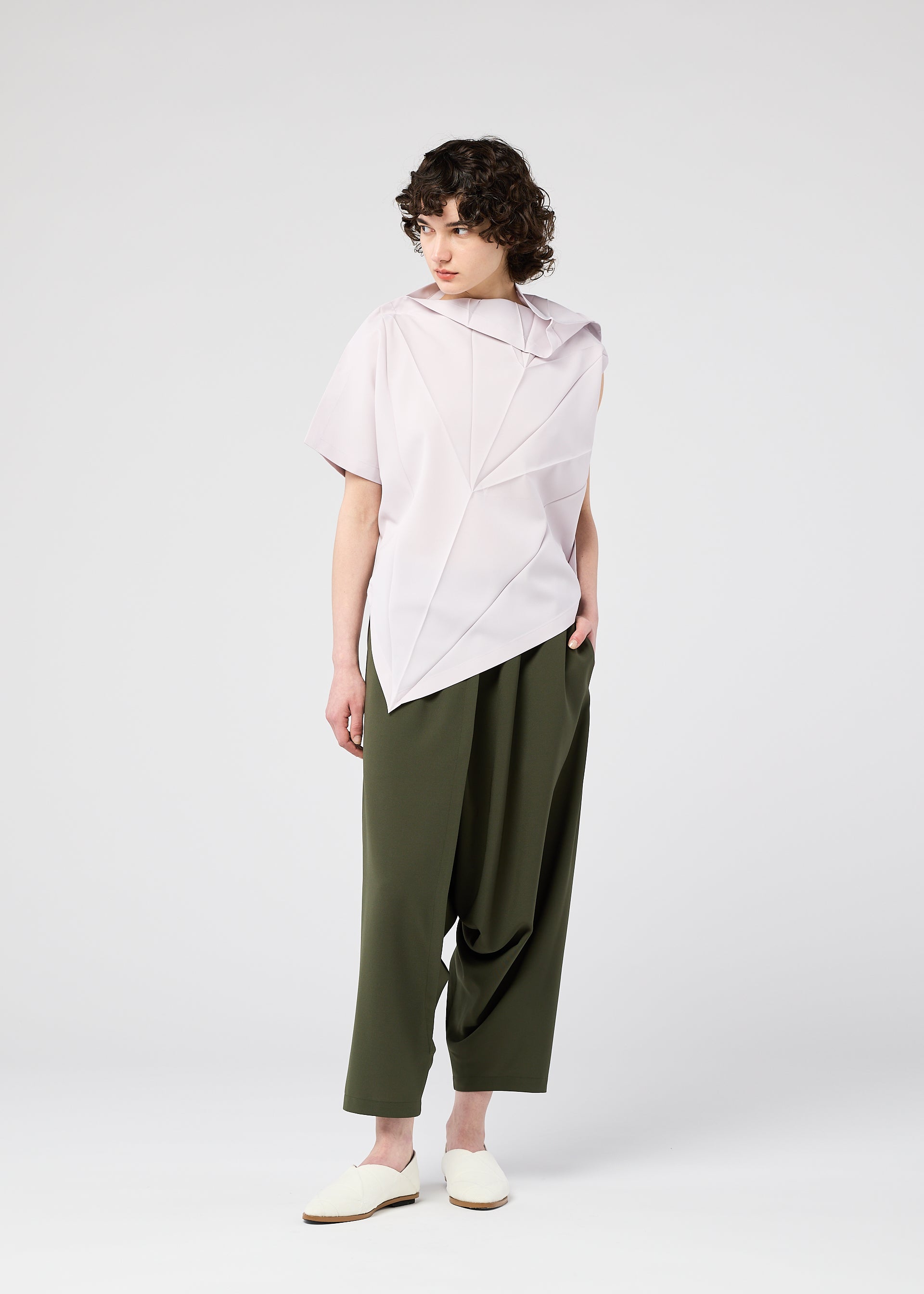 RADIAL FOLD SHIRT Top Misty Rose – ISSEY MIYAKE EU