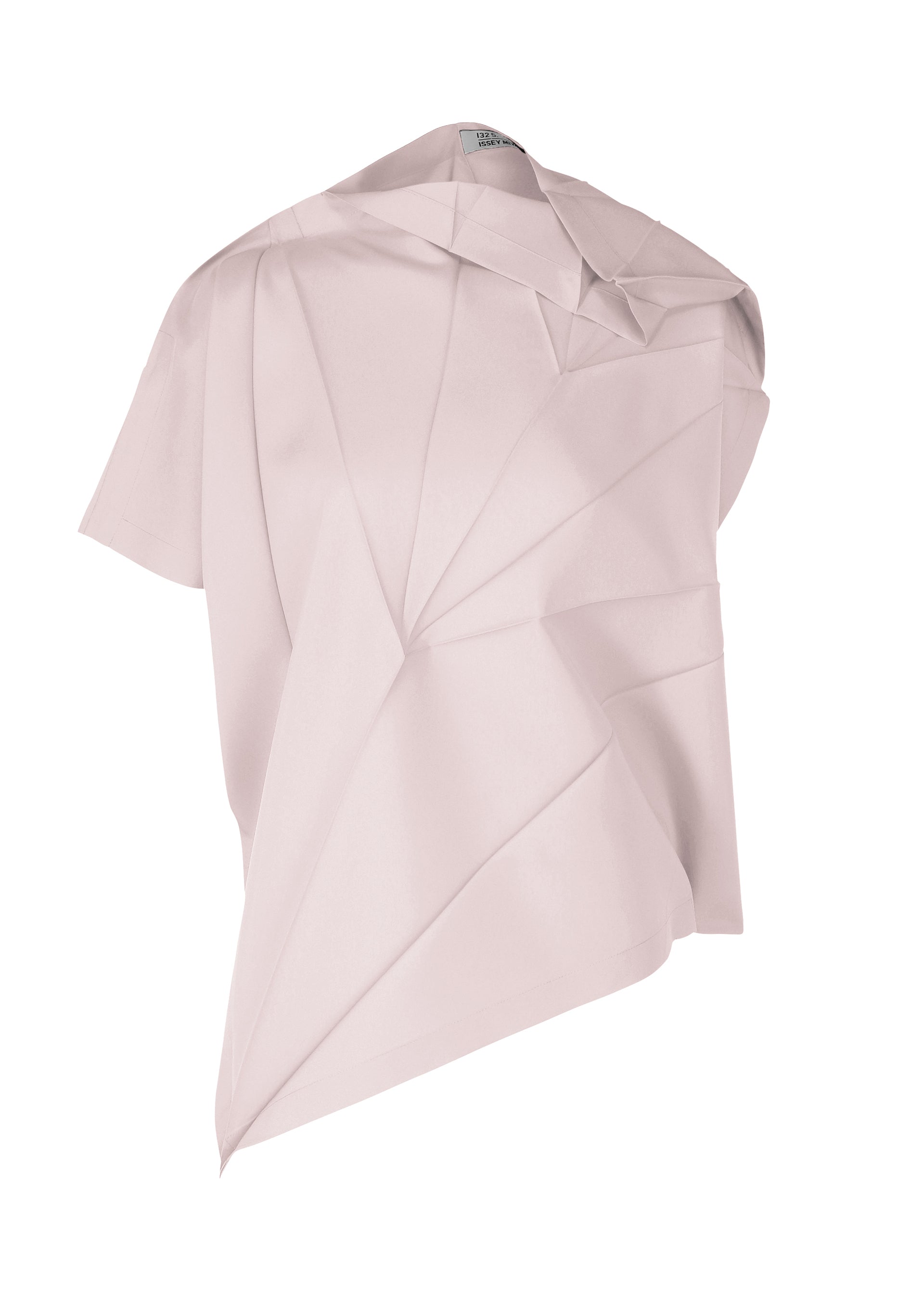 132 5. ISSEY MIYAKE – ISSEY MIYAKE EU