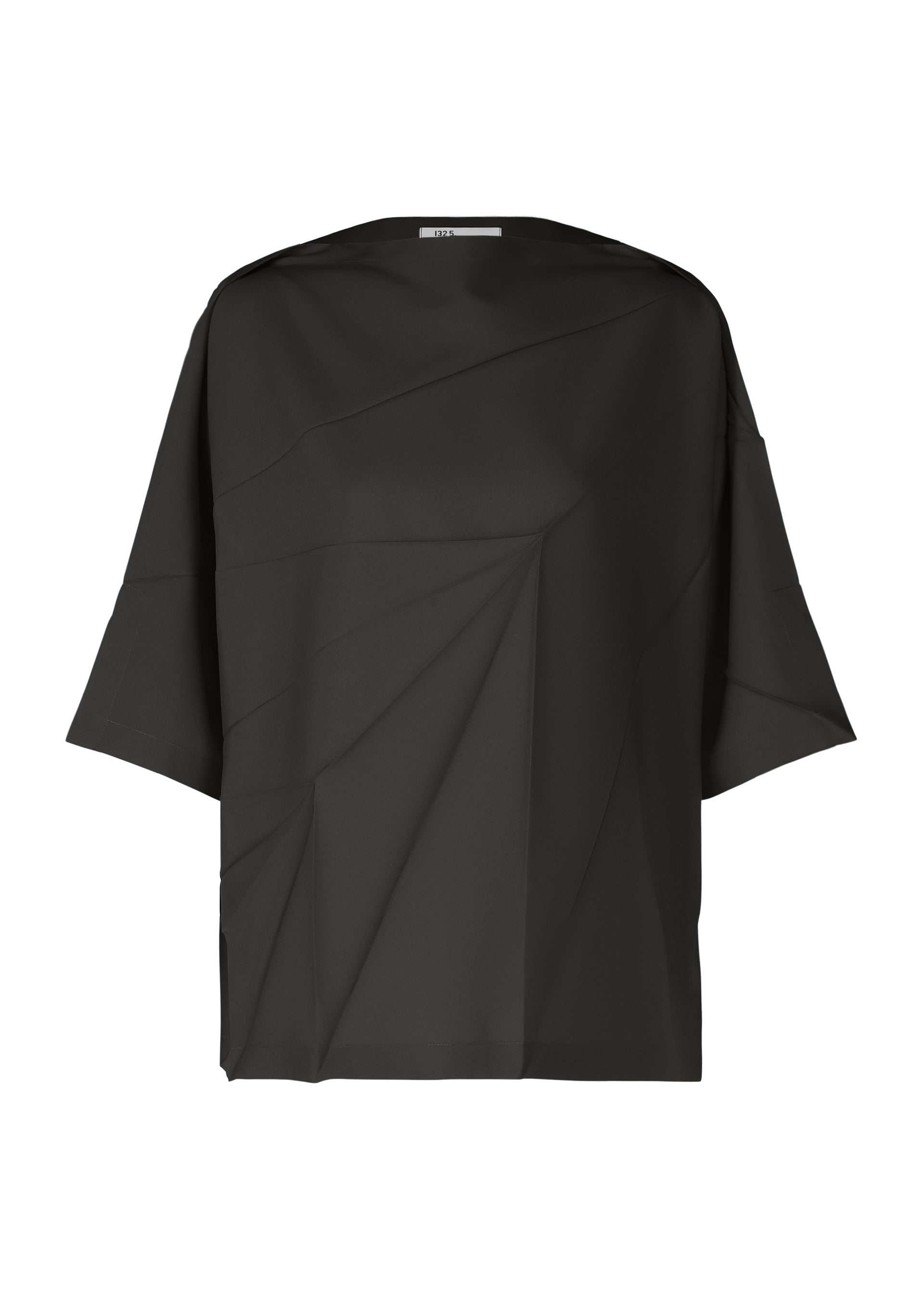 132 5. ISSEY MIYAKE – ISSEY MIYAKE EU 132 5. ISSEY MIYAKE – ISSEY MIYAKE EU