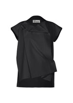 A product shot of the 132 5. ISSEY MIYAKE FLAT TUCK T shirt in black.