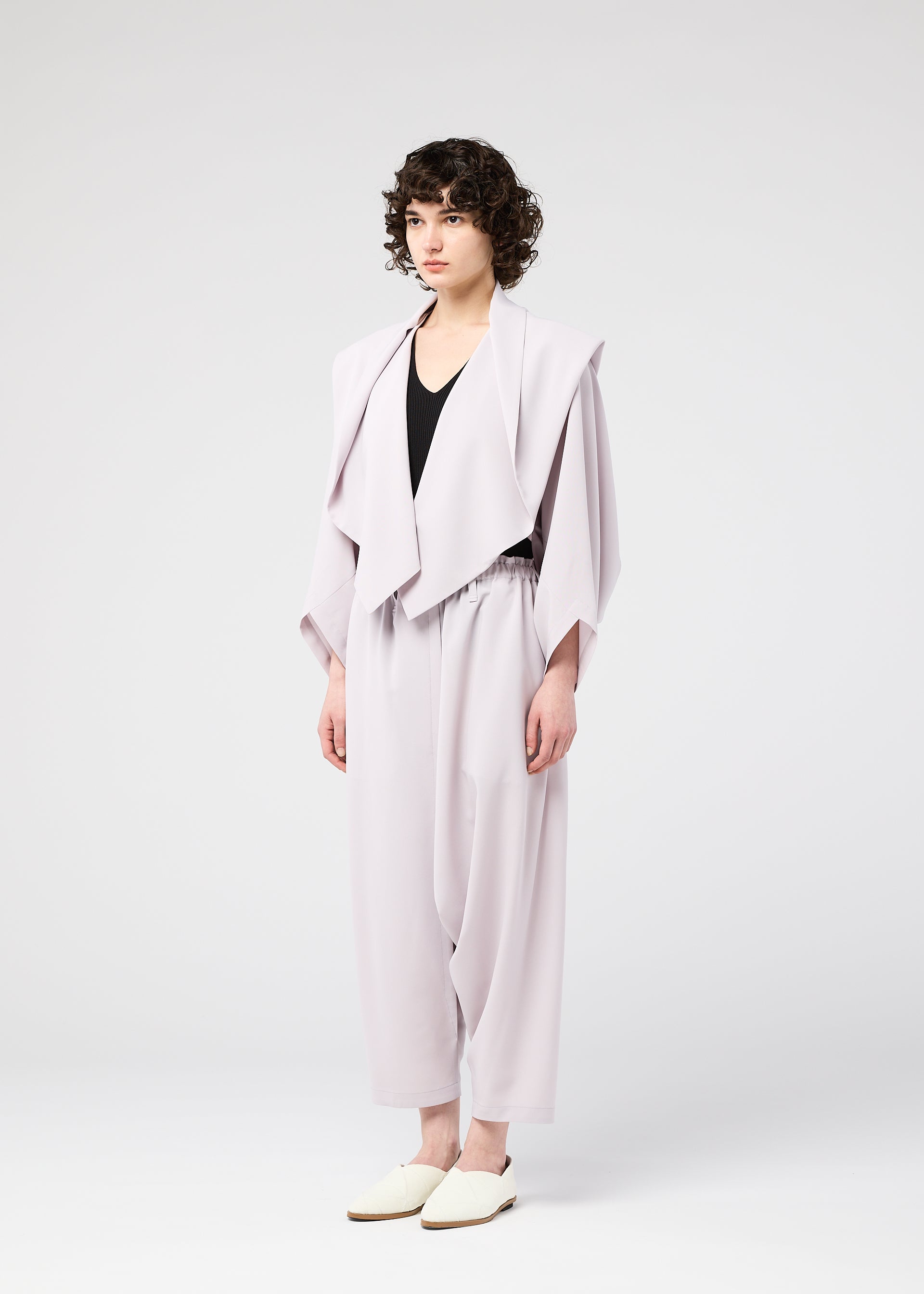 SEAMLESS Relaxed Cardigan Misty Rose – ISSEY MIYAKE EU
