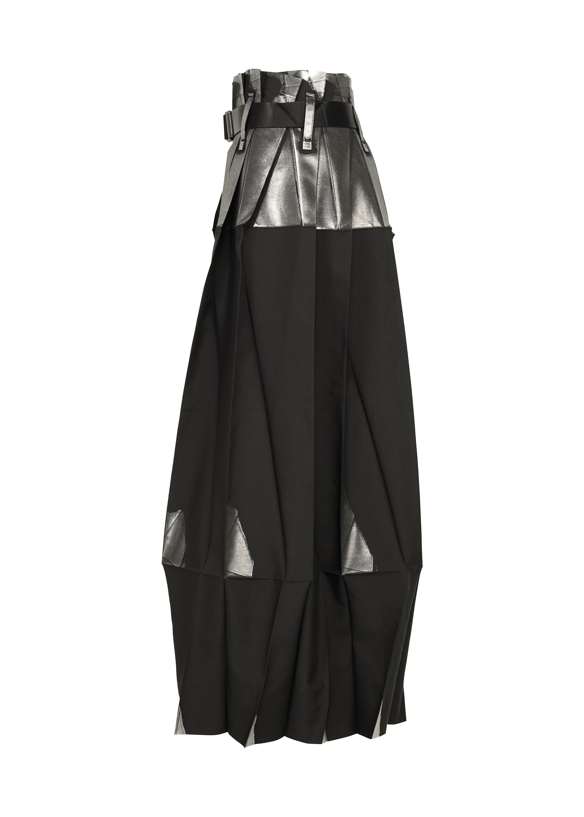 A detail shot of the 132 5. ISSEY MIYAKE No.3-1 trousers.