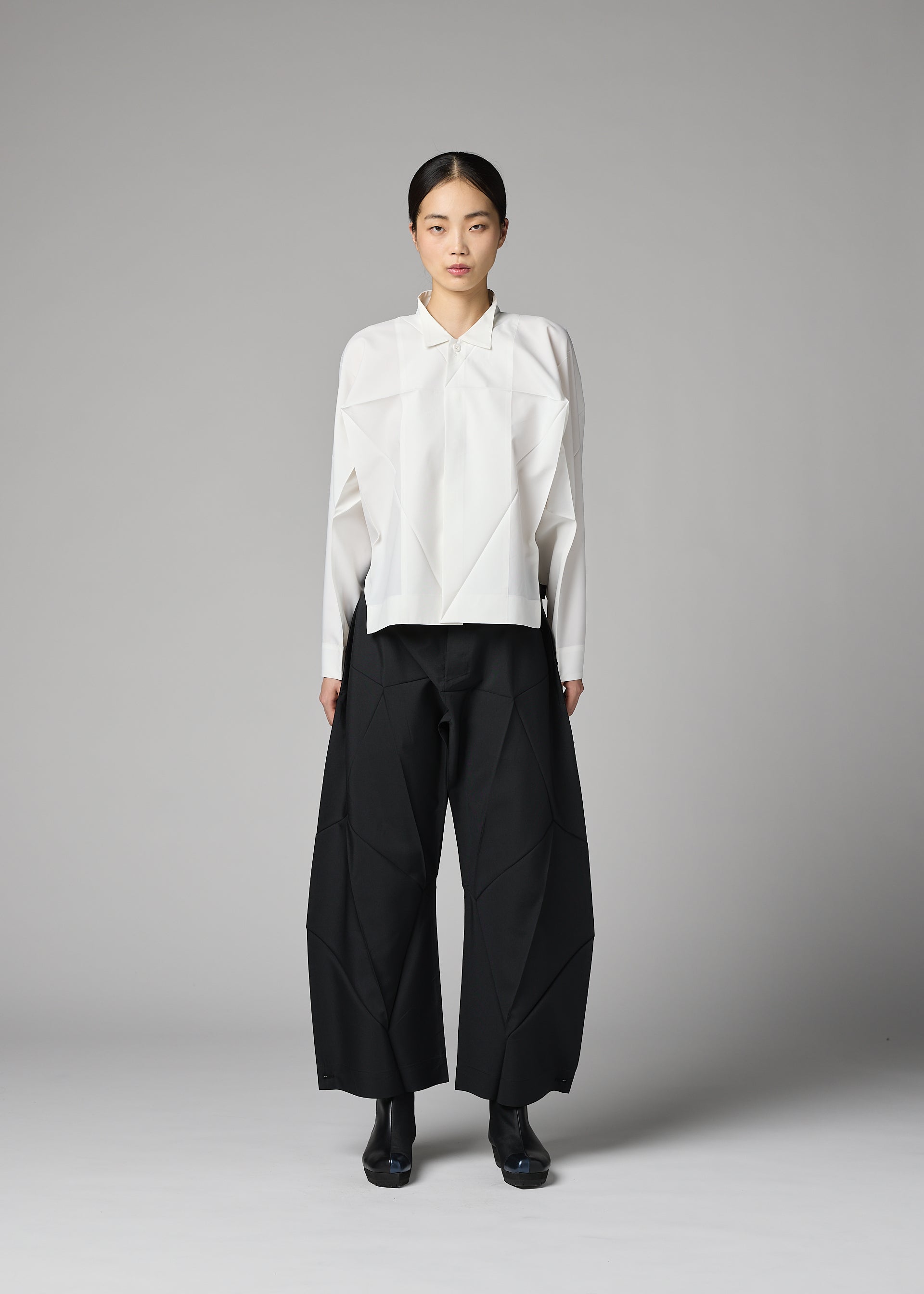 F-SH-2 Shirt Black – ISSEY MIYAKE EU