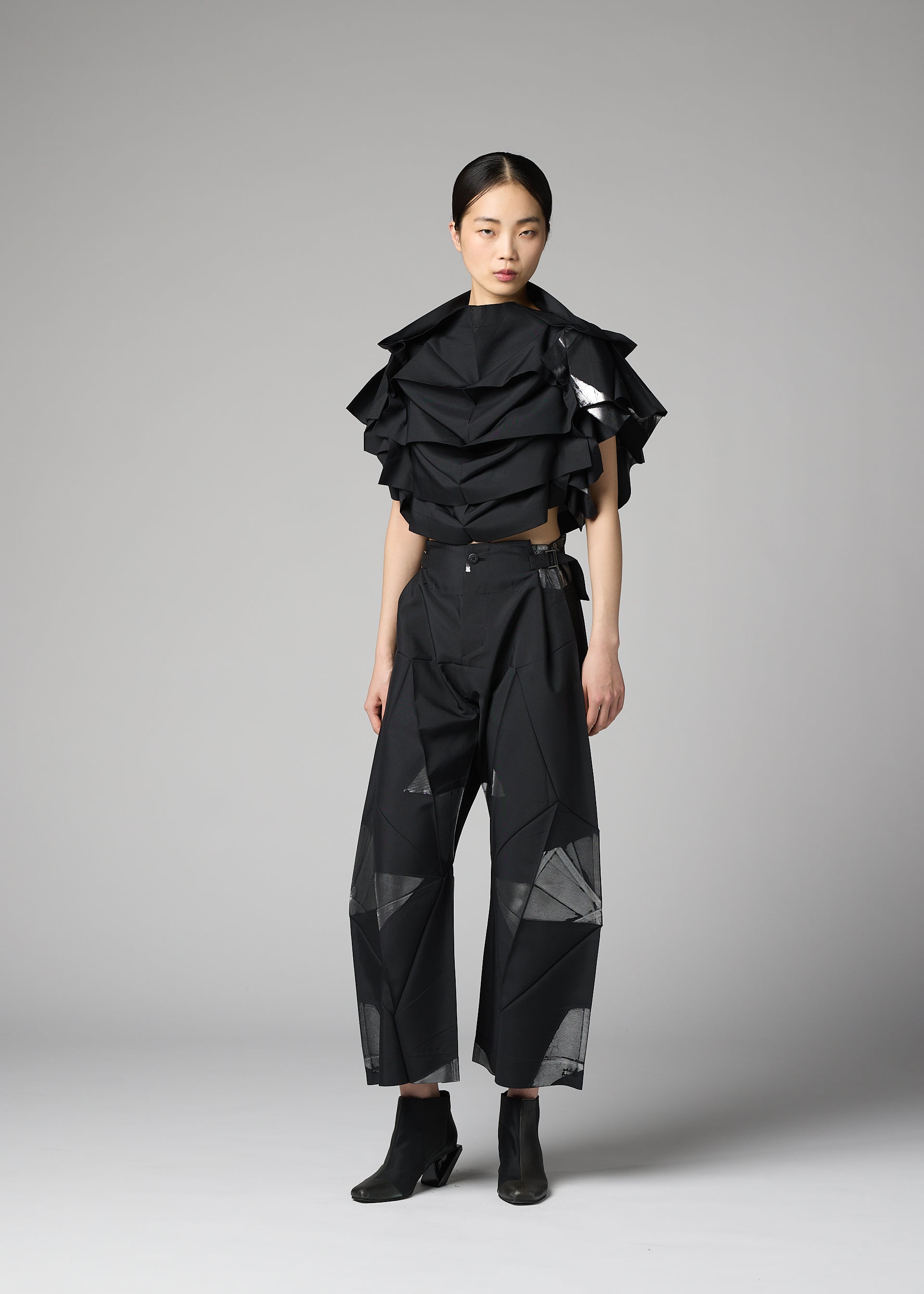 NO.10-2 Shirt Black x Silver – ISSEY MIYAKE EU