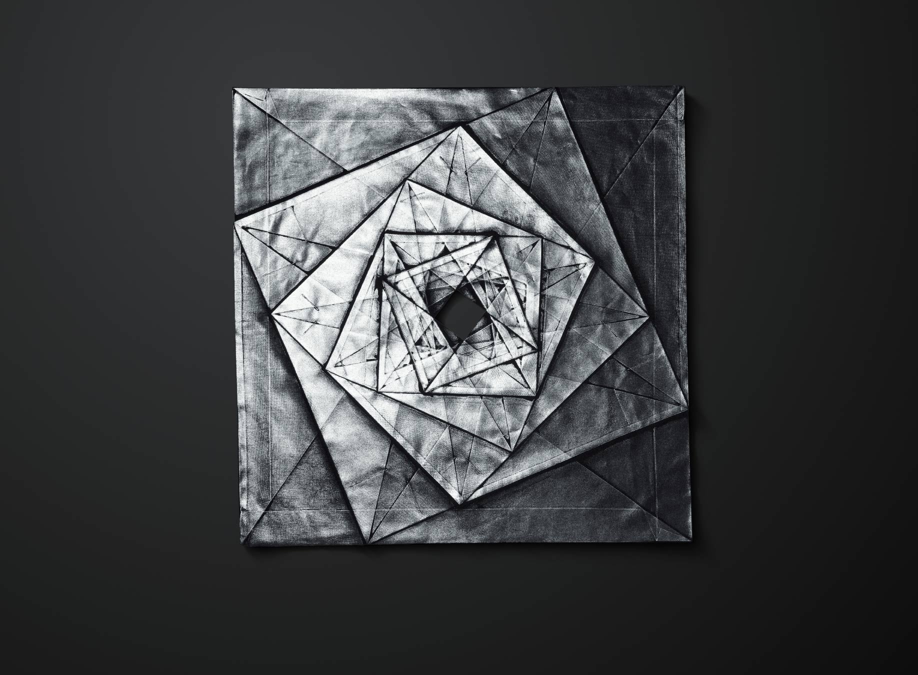 132 5. ISSEY MIYAKE – ISSEY MIYAKE EU