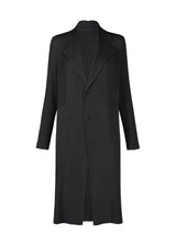 HATCHING PLEATS Coat Black