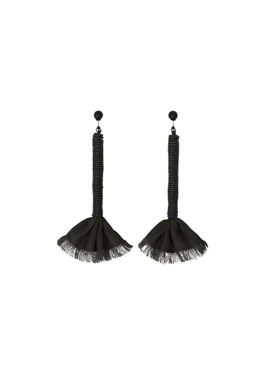 A product shot of the ISSEY MIYAKE CLOTH AND CORD ACC jewellery in black (15).