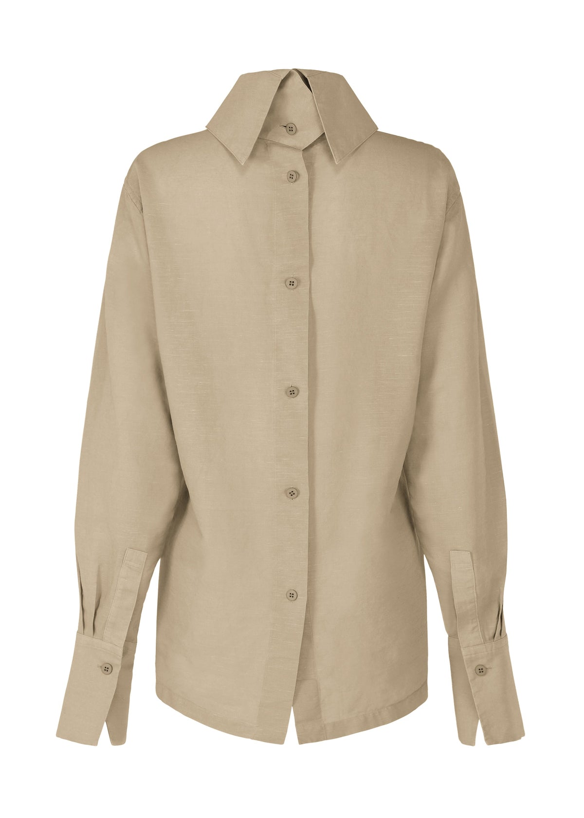 A detail shot of the ISSEY MIYAKE PAPER ESQUE U shirt.