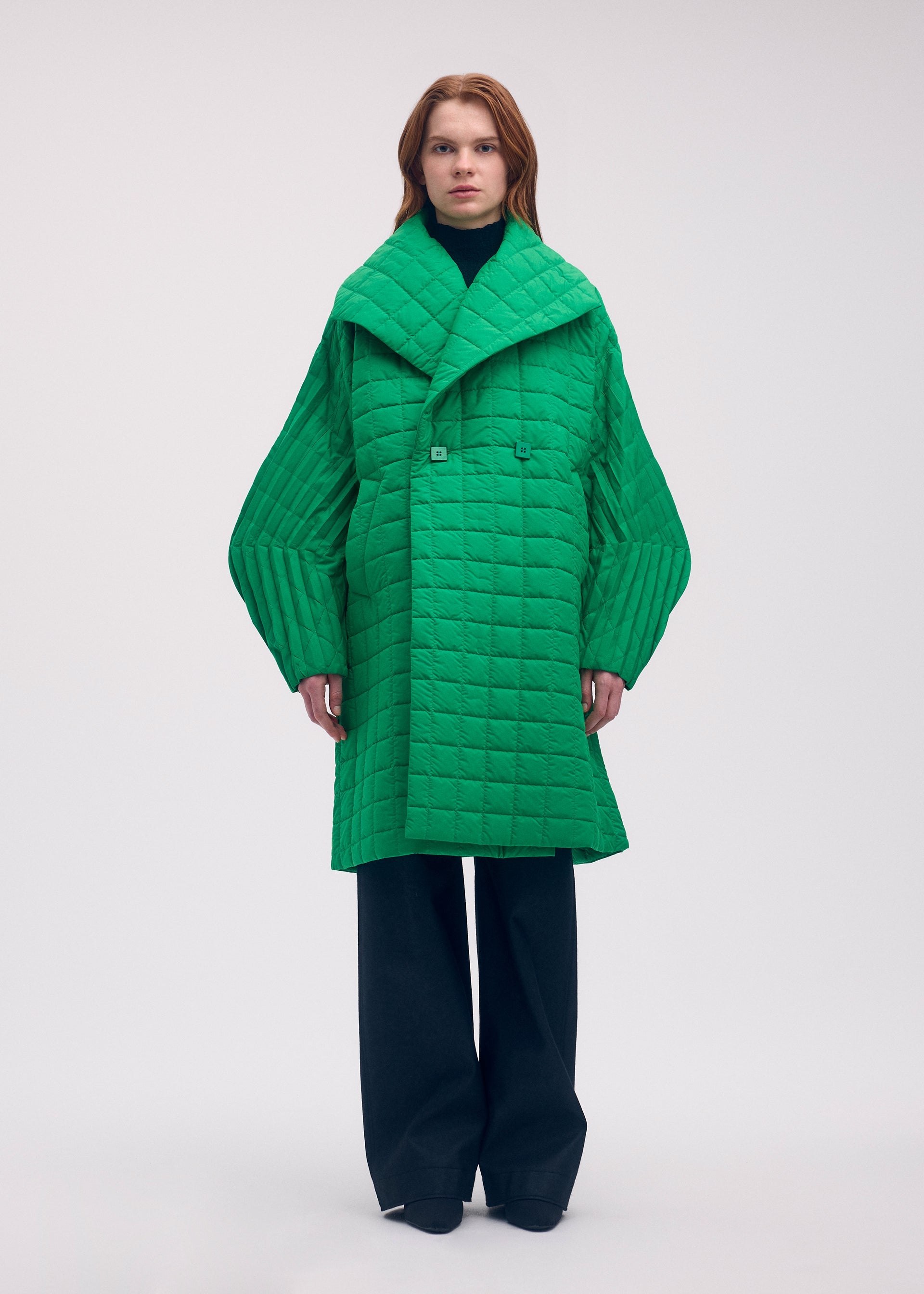 PLEATED GRID Coat Black – ISSEY MIYAKE EU